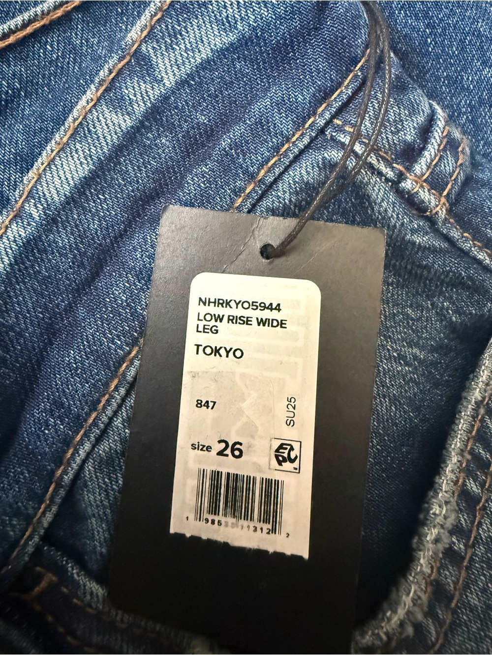 JOE’S JEANS Low Rise Wide Leg in Tokyo. Size 26. NWT - Picture 7 of 10